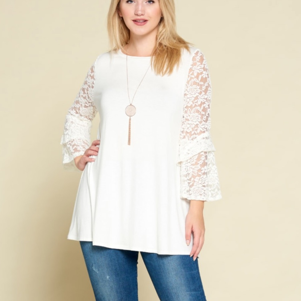 Plus Size Lace Bell Sleeve Tunic in Ivory